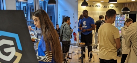 Posez vos questions en direct pendant nos portes ouvertes